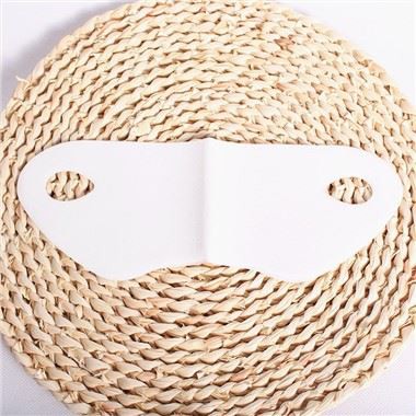 Masque facial simple ligne en V